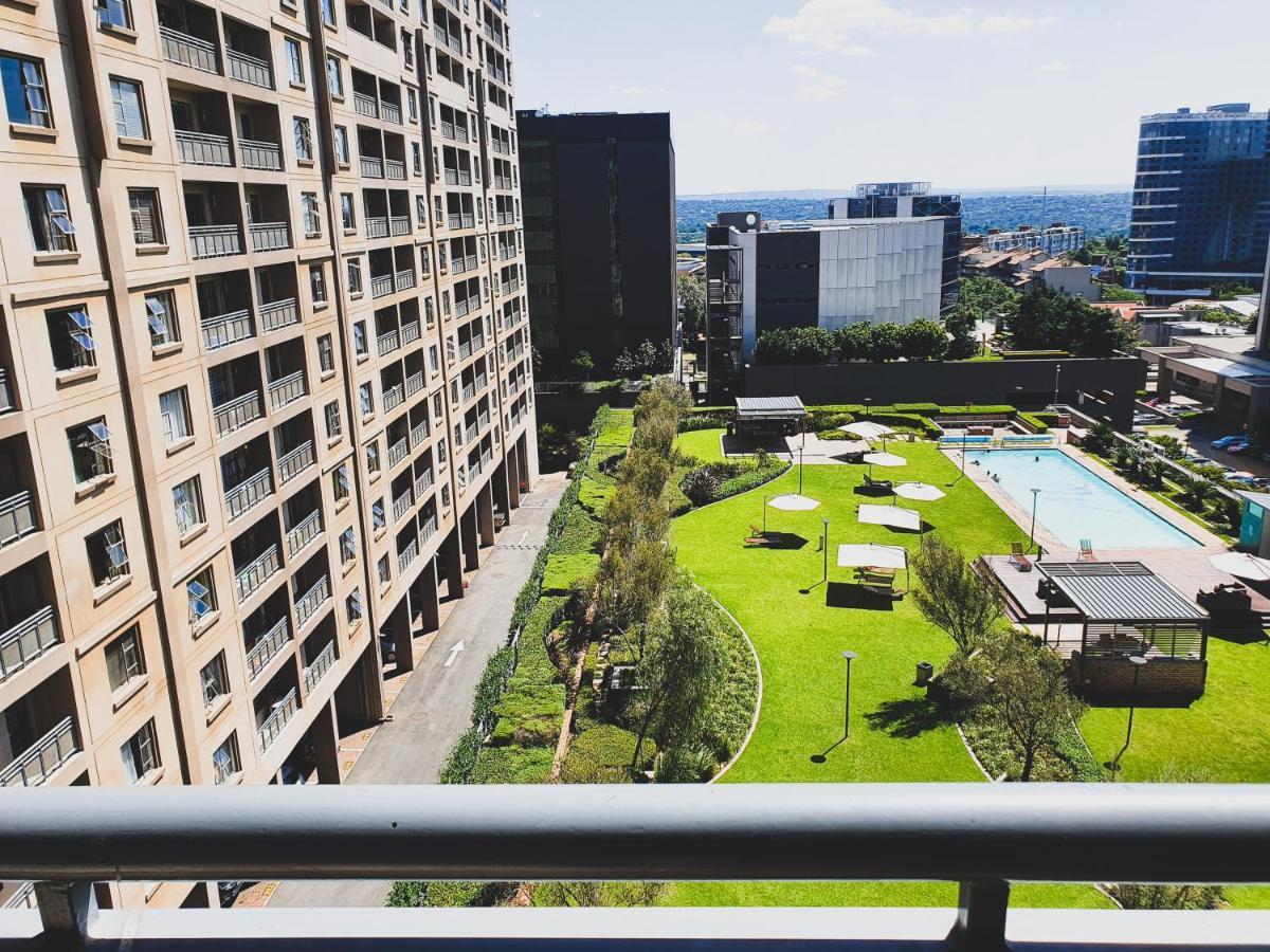 Westpoint Sandton Apartments Johannesburgo Exterior foto